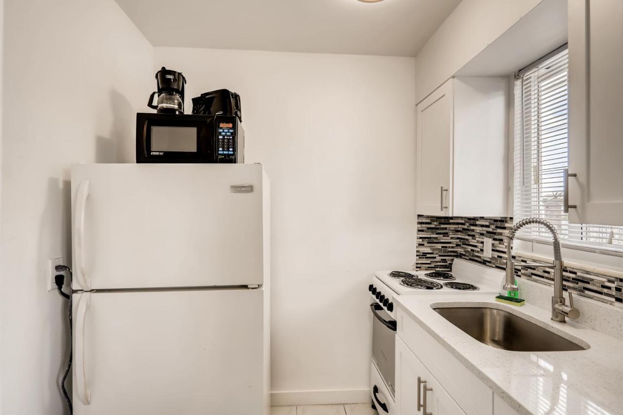 Coral Sands Huge Studio W/ 2 Queen Beds! West Palm Beach Exteriér fotografie